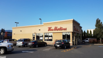 Tim Hortons outside