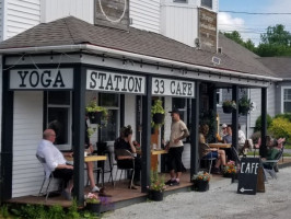 Station 33 Cafe Yoga food