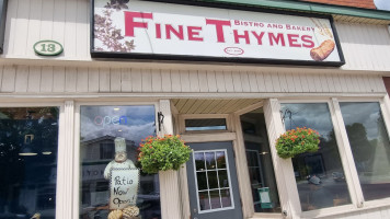 Fine Thymes Bistro And Bakery inside