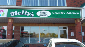 Molly's Country Kitchen food