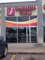 Shawarma Prince outside