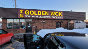 Golden Wok Chinese & Szechwan Restaurant food