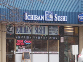 Ichiban Sushi House outside