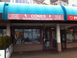 Cones Creamery outside