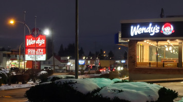 Wendy's inside