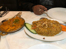 Aroma Fine Indian Cuisine food