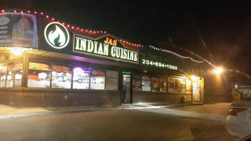 Jas Indian Cuisine inside