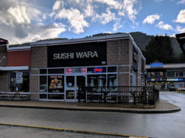 Sushi Wara outside