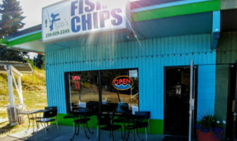 Flynn's Fish N Chips inside