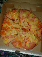 Vegan Pizza House food