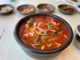 Imonay House Korean Resaurant food