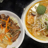 Tien Tuyen Vietnamese Cuisine food