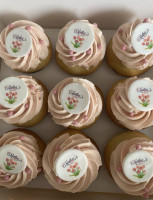 Dolled Up Cupcakes food