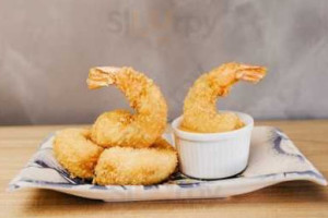 Salty's Fish And Chips food