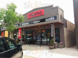 Momo Sushi Downtown outside