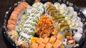 Sushi Castle food