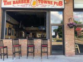 The Barber Towne Pub outside