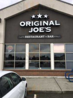 Original Joe's outside