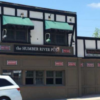 The Humber River Pub outside
