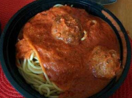 Ennio's Pasta House food