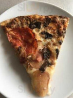 Pizzamoreh Artisan Pizzaria food