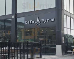 Cafe Pyrus food