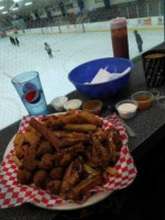 Centre Ice Bar & Grill food