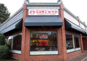 Sun Wah Chinese Restaurant outside