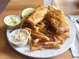 Crabby Patty's Family Diner food