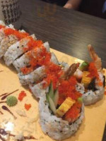 Ken Sushi House food