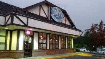 Joey's Seafood Restaurants Penticton outside