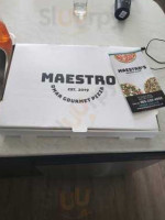 Maestro's Pizza food
