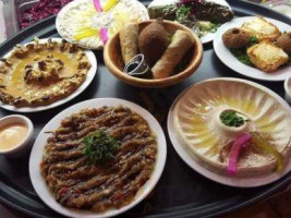 Arabesque Family food