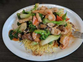 Golden China Cuisine food