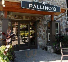 Pallino's outside