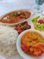 Spicy 6 Fine Indian Cuisine food