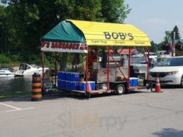 Bob's Super Dogs, Sausages Burgers outside