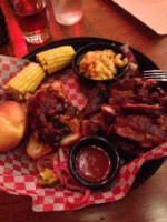 Famous Daves food