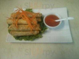 Sunyam Thai food