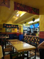 Ahora Restaurant Mexicain inside