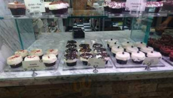 The Cupcake Lounge Byward food