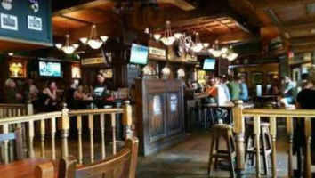 Doolin's Irish Pub inside