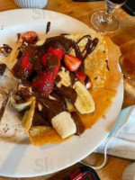 Le Billig Creperie-Bistro food