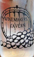 Winemakers Tavern outside