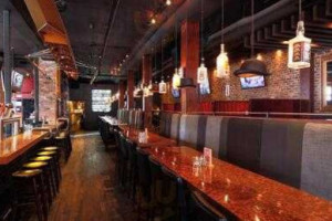 Malone's Social Lounge & Taphouse inside
