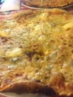Tuscan Wolf Pizzeria food