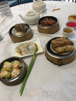 Yan's Garden Chinese Restaurant food