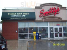 Smitty's outside