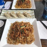 Park's Noodle & Sushi food