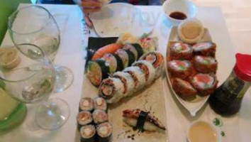 Sushi Itamea food